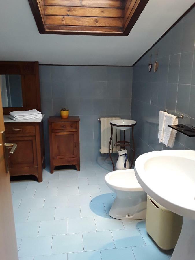 Camere Porto Vecchio Con Parcheggio A Pochi Passi Dal Castello 말세진느 외부 사진